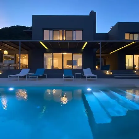 ヴィラ Villa Oneiro Exclusive Escape With Private Pontoon & Luxe Amenities