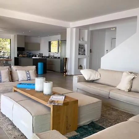 Dreamscape Oneiro - Your Gateway To Seaside ヴィラ Évyiros