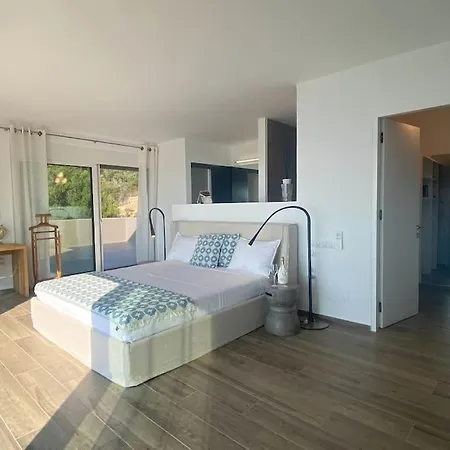 Dreamscape Oneiro - Your Gateway To Seaside