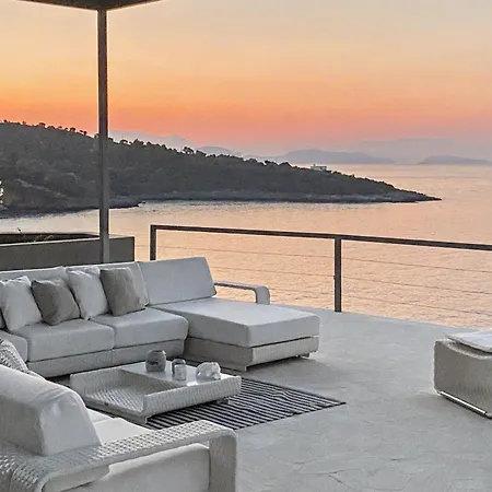 Villa Oneiro Exclusive Escape With Private Pontoon & Luxe Amenities ヴィラ