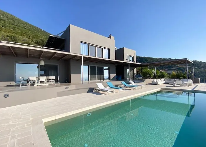 Villa Dreamscape Oneiro - Your Gateway To Seaside *